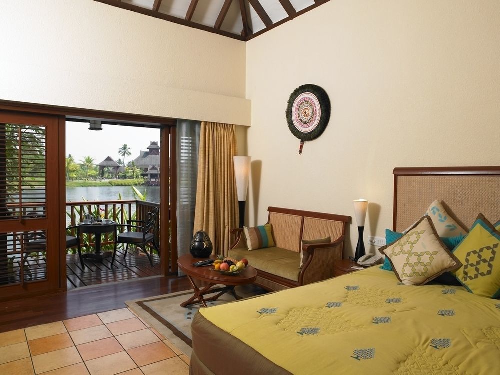 Resort The Zuri Kerala &